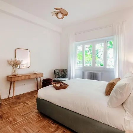 Hills - By Myhomeincomo Apartment Como
